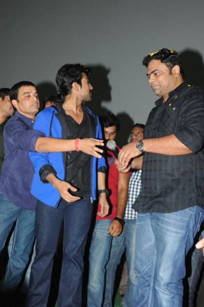 Yevadu-Trailer-Launch-at-Sandhya-70MM